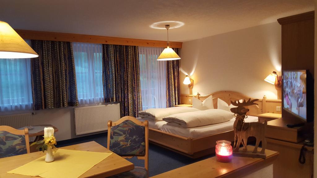 Hotel Camona & Apart Walserhof Samnaun Buitenkant foto