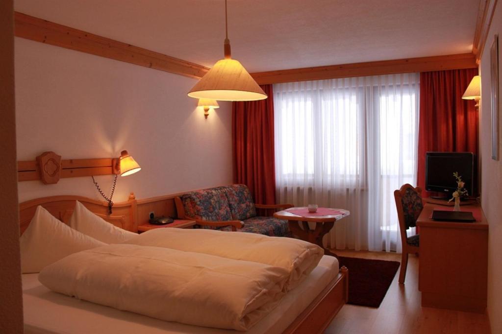 Hotel Camona & Apart Walserhof Samnaun Kamer foto