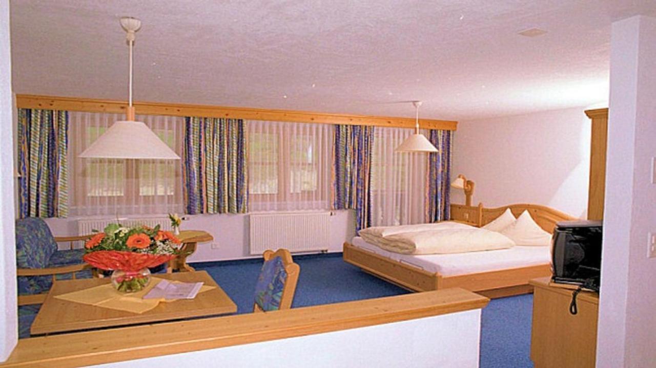Hotel Camona & Apart Walserhof Samnaun Kamer foto